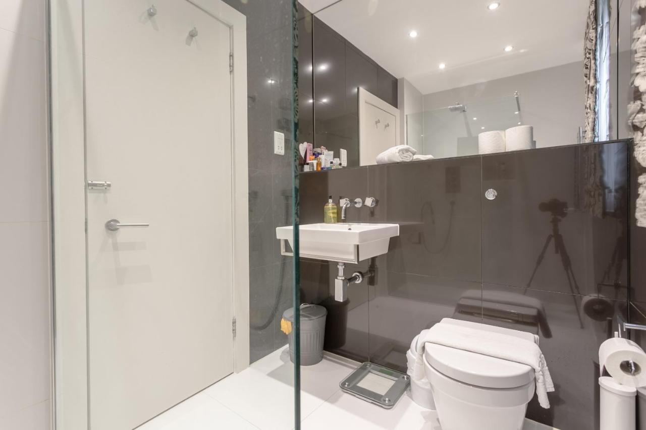 2 Bedroom Apartment Hammersmith Grove Sleeps 4 Λονδίνο Εξωτερικό φωτογραφία